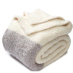 2 NWT Barefoot Dreams CozyChic Throws